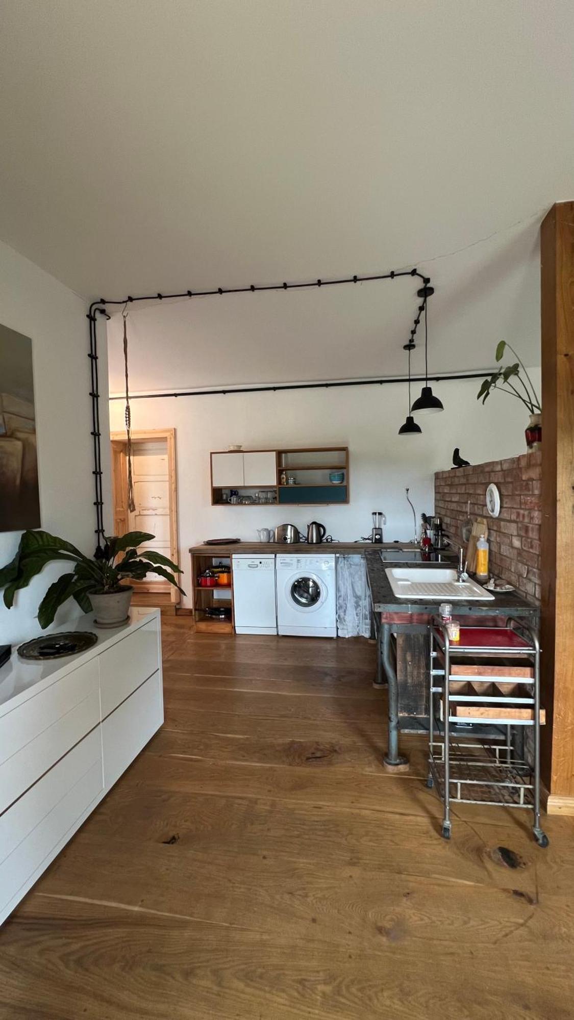 Apartment Zeppelin 2 *